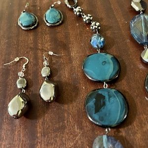 Chico statement necklace and 2 pair matching earrings set